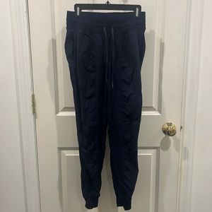 Lululemon joggers